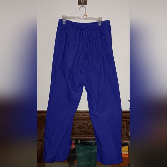 Natural uniforms scrub pants 👖sz Medium. 2 for $20 - Picture 5 of 7